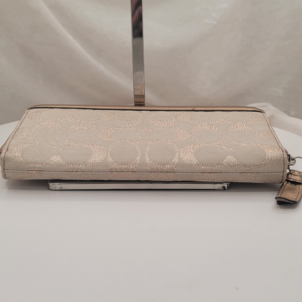 Gorgeous Gold and Tan Logo Optic Jacquard Continental Zip Wallet - Picture 3 of 8
